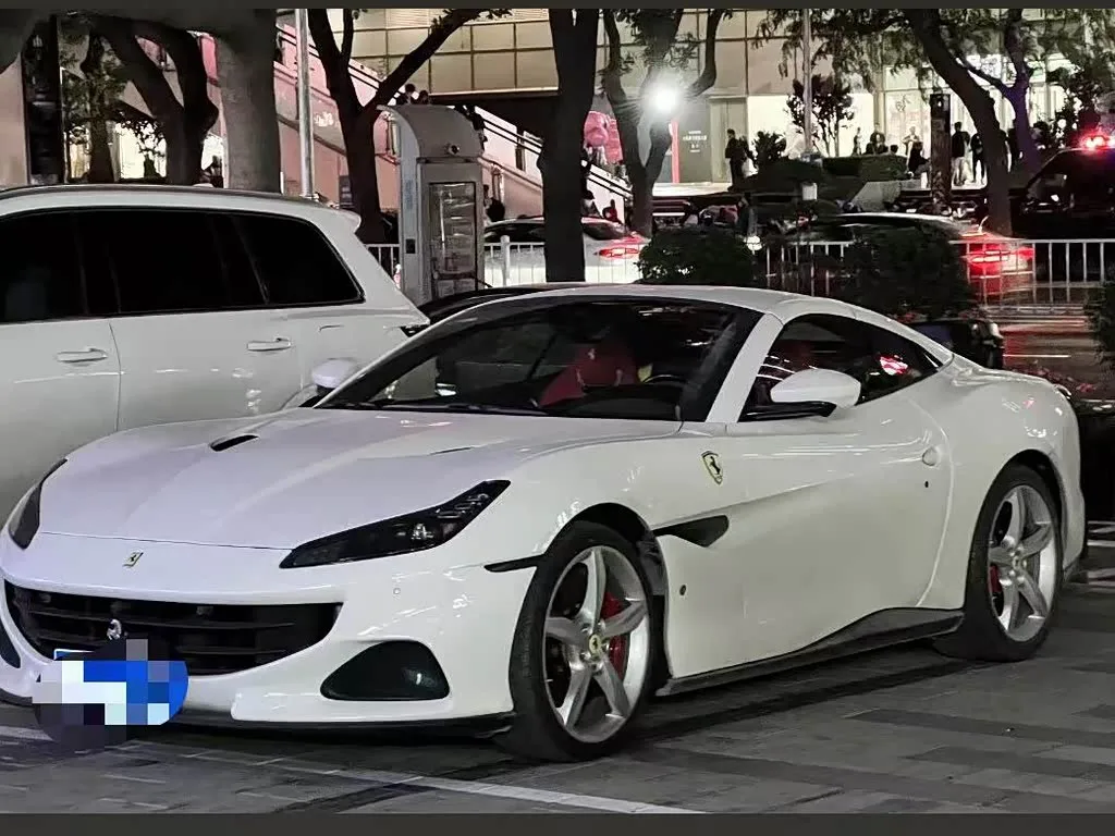Ferrari Portofino 2019 из Китая — купить под ключ