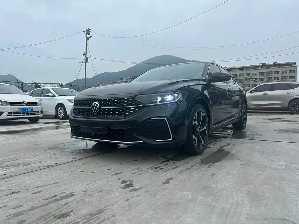 Volkswagen Passat 2023 из Китая — купить под ключ