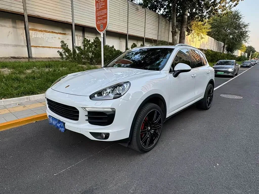 Porsche Cayenne 2016 из Китая — купить под ключ