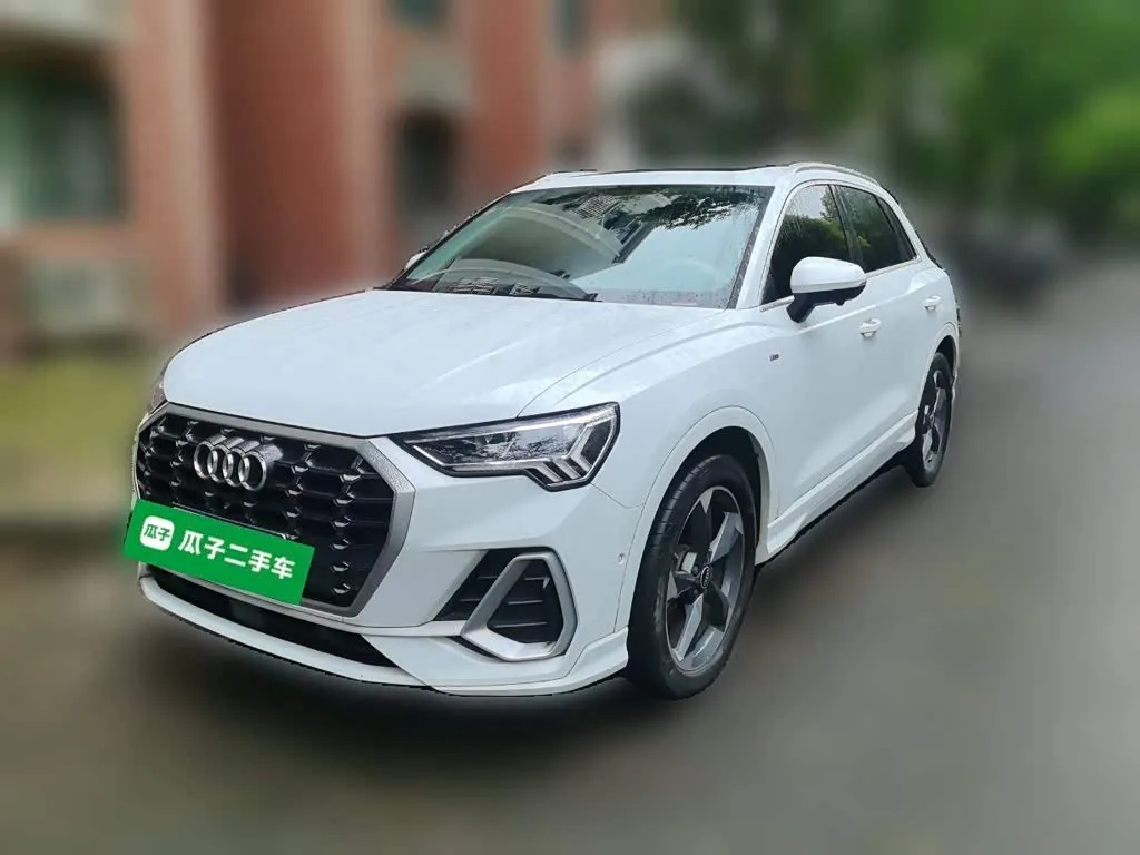 Audi Q3 2022 из Китая — купить под ключ