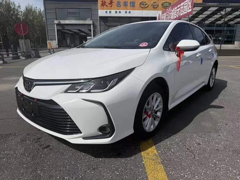 Toyota Corolla 2022 из Китая — купить под ключ