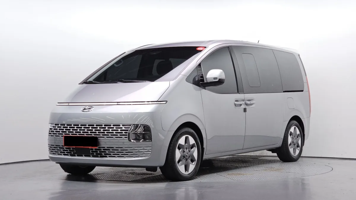 Hyundai Staria 2023 из Кореи — купить под ключ