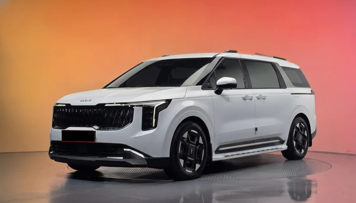 KIA Carnival 2025 из Кореи — купить под ключ