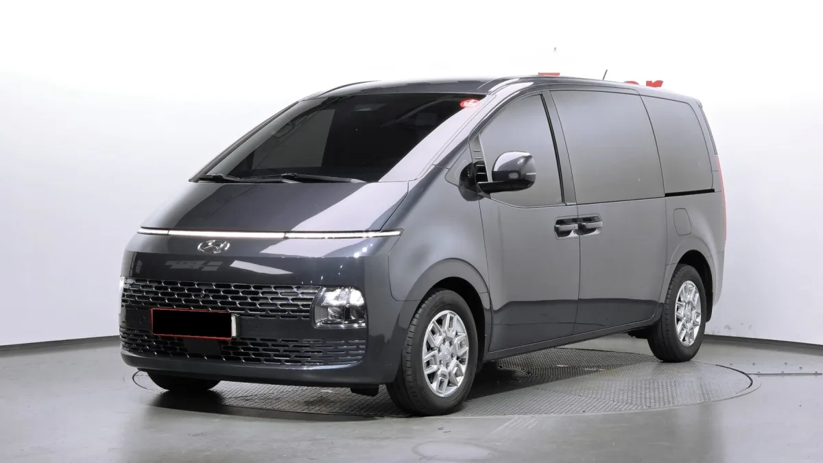 Hyundai Staria 2023 из Кореи — купить под ключ