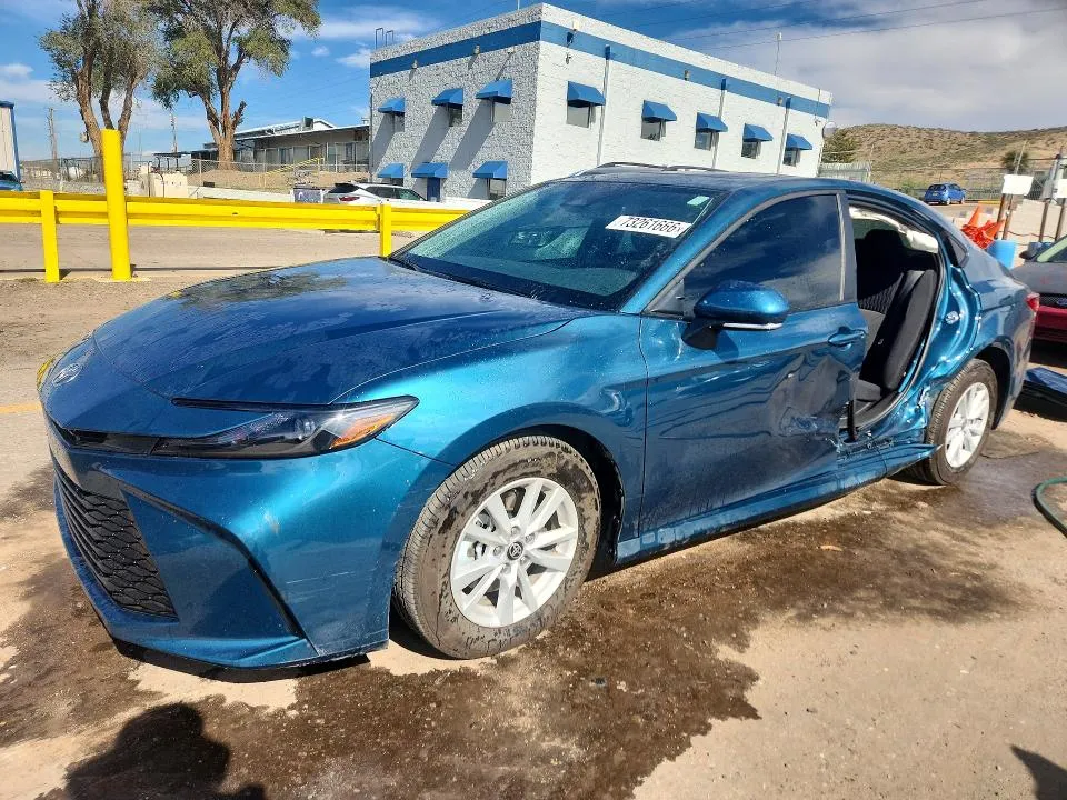 Toyota Camry 2026 из США — купить под ключ
