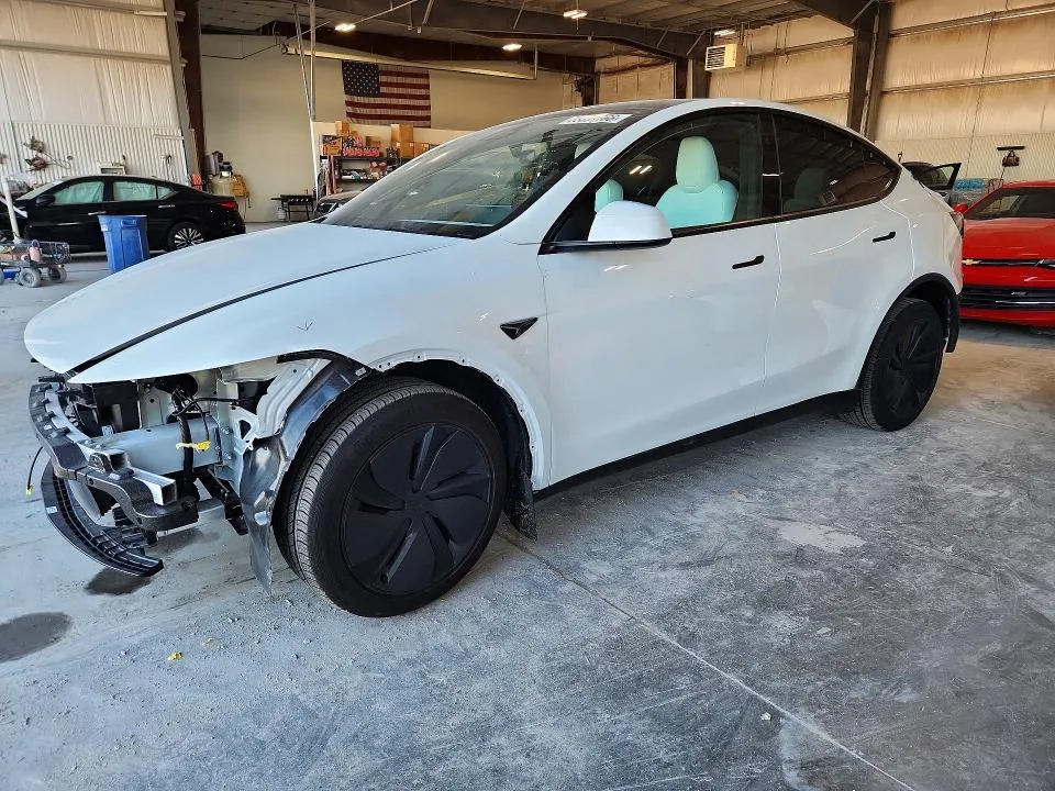 Tesla Model Y 2026 из США — купить под ключ