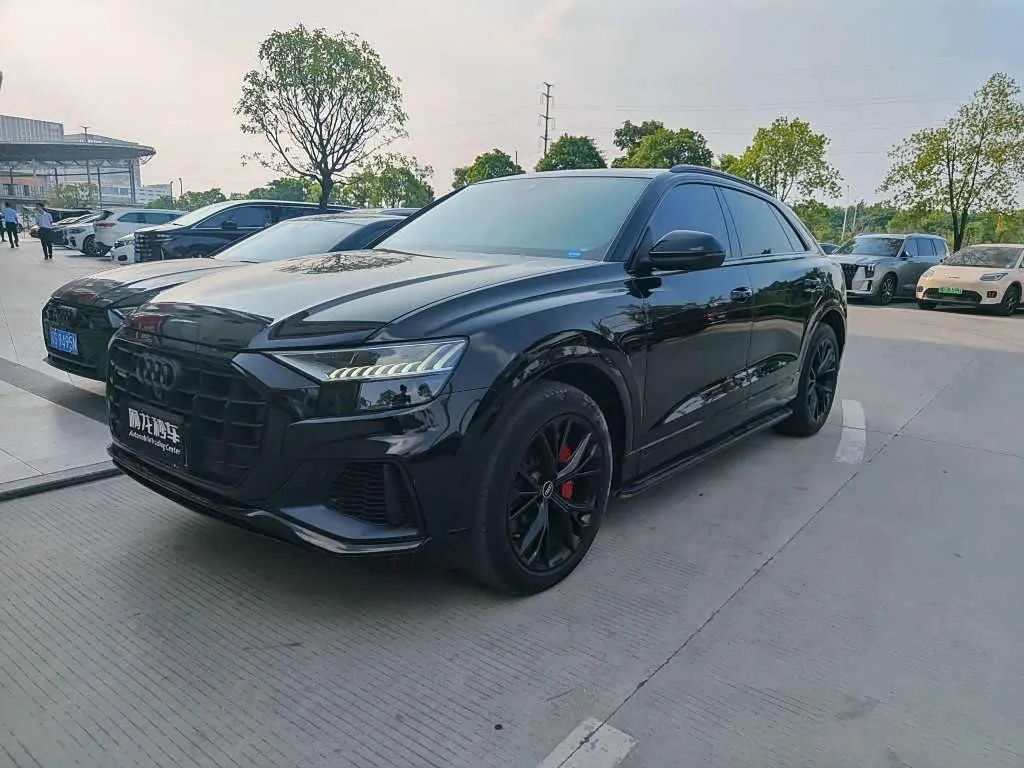 Audi Q8 2022 из Китая — купить под ключ