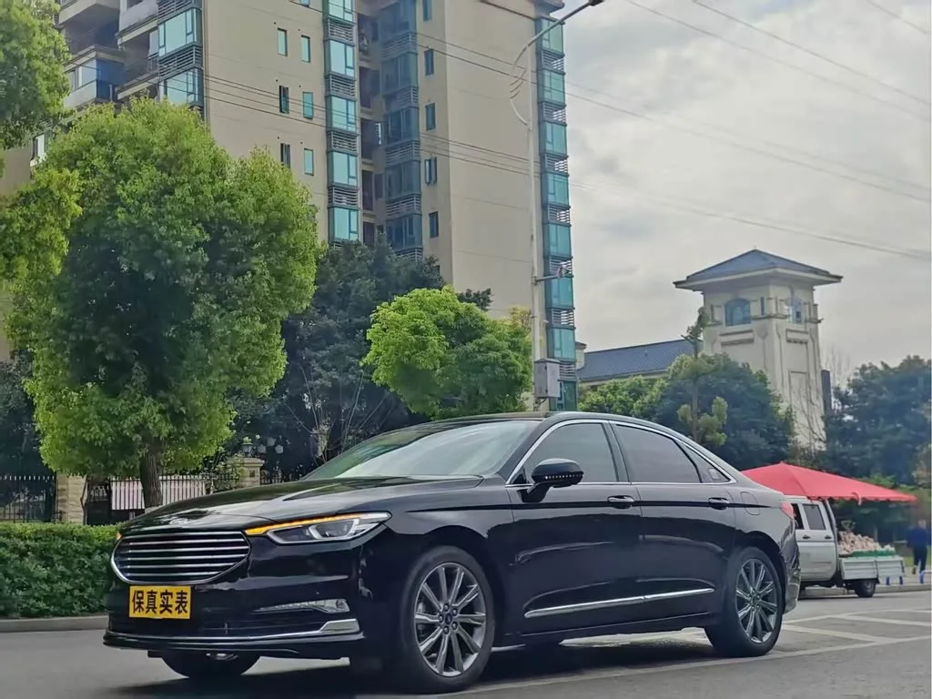 Ford Taurus 2020 из Китая — купить под ключ