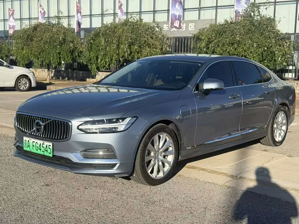 Volvo S90 Hybrid 2020 из Китая — купить под ключ