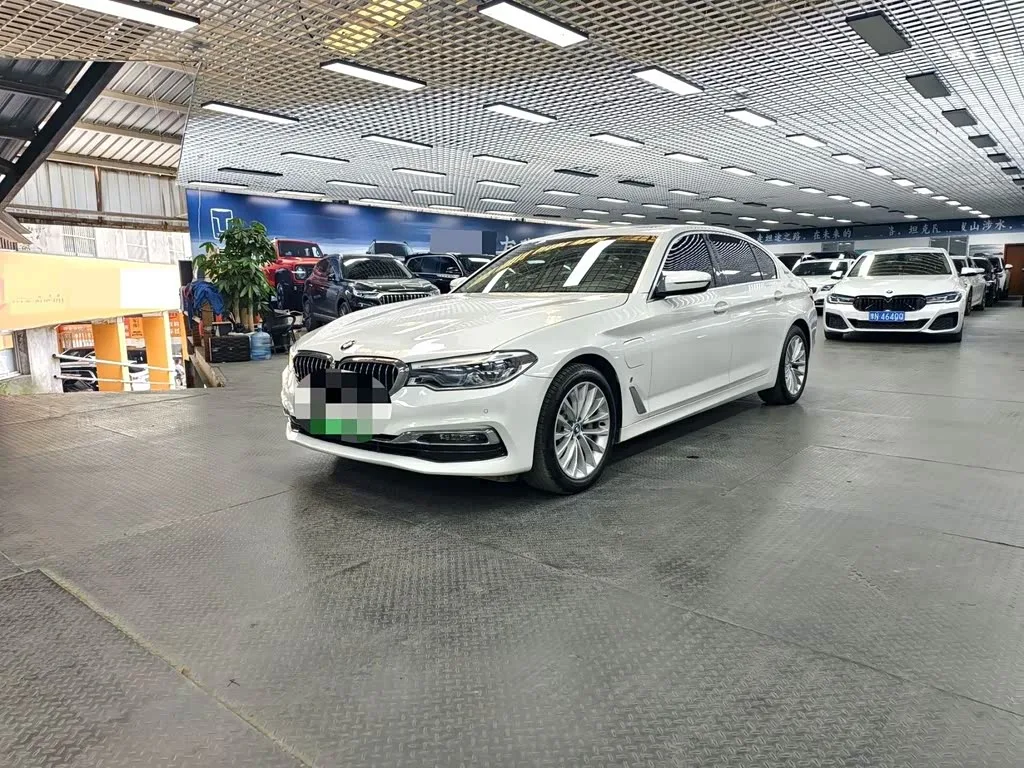BMW 5 Series Hybrid 2019 из Китая — купить под ключ