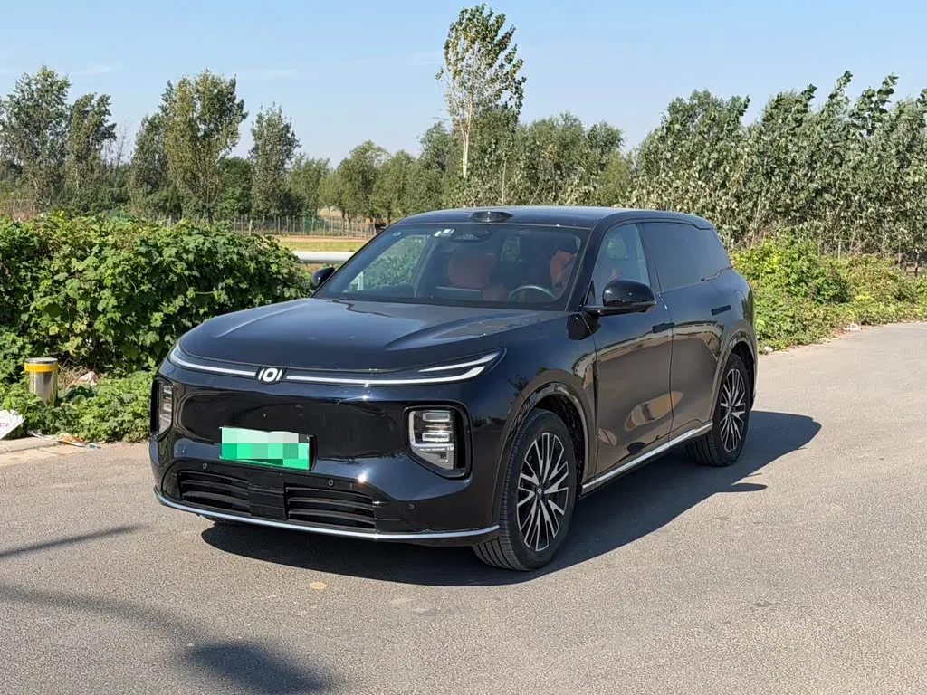 Changan Qiyuan (Nevo) Q07 2025 из Китая — купить под ключ