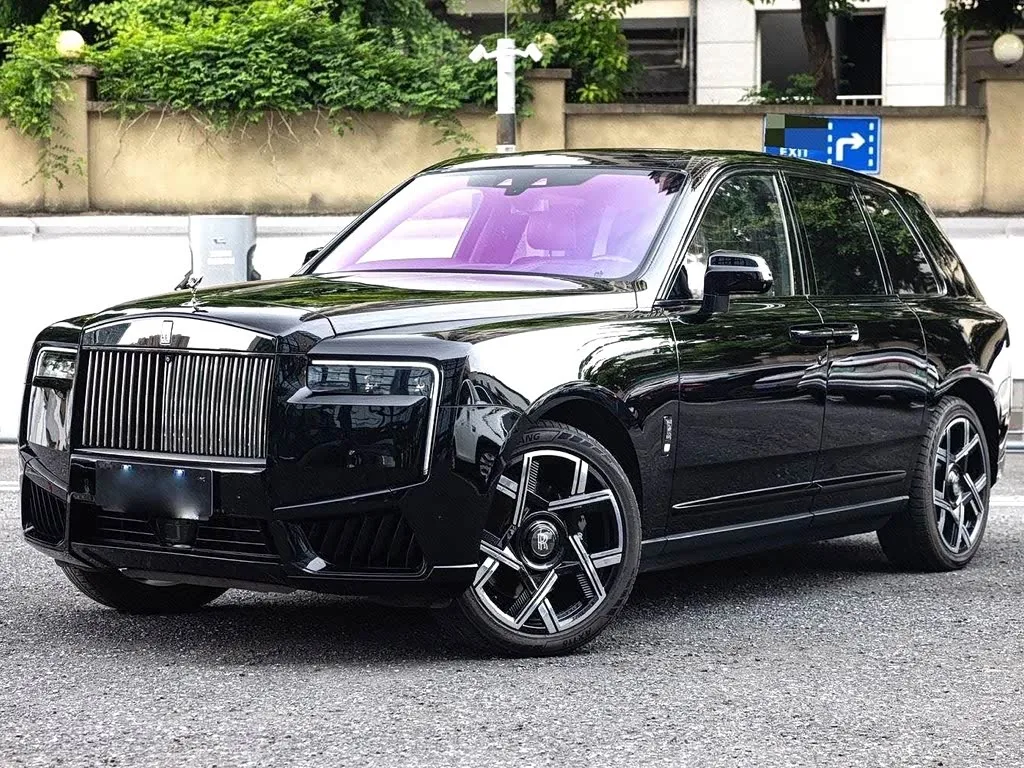 Rolls-Royce Cullinan 2019 из Китая — купить под ключ