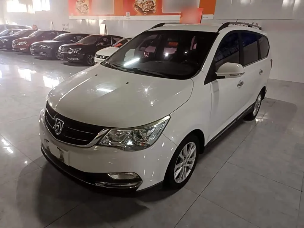 Baojun 730 2018 из Китая — купить под ключ
