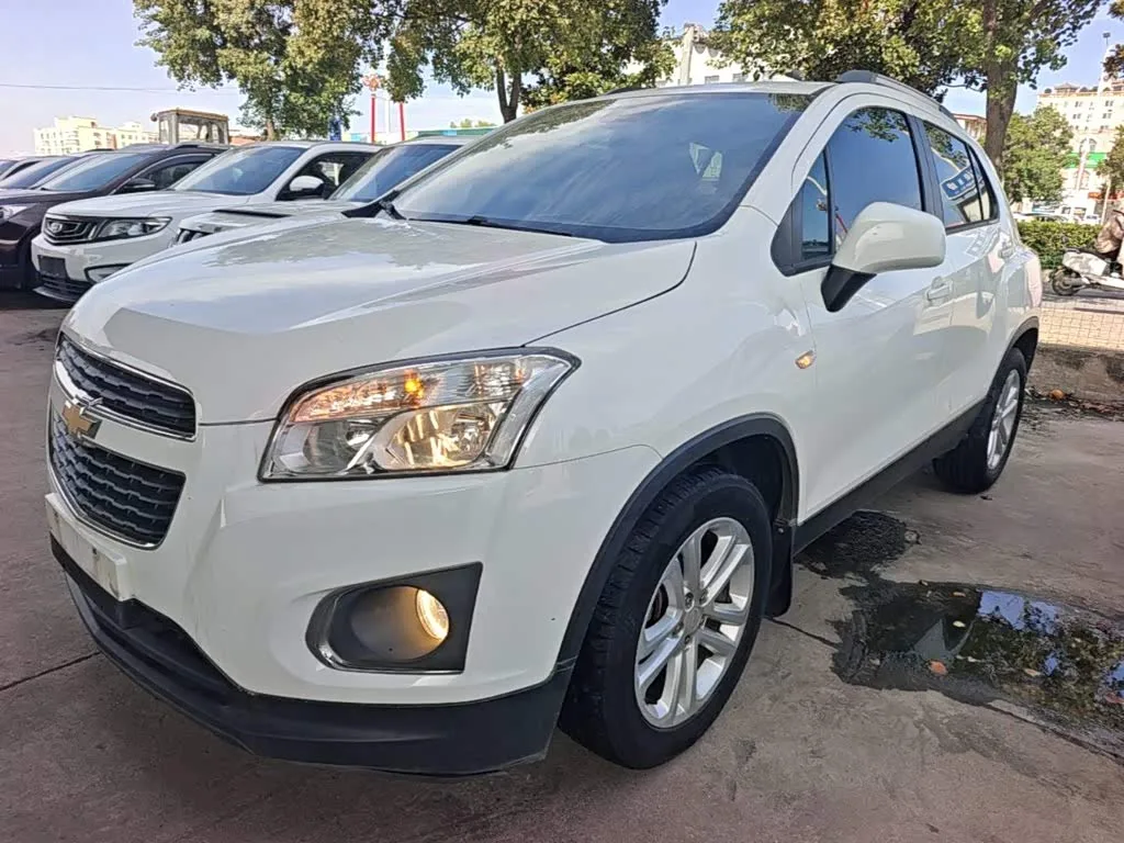 Chevrolet Tracker 2015 из Китая — купить под ключ