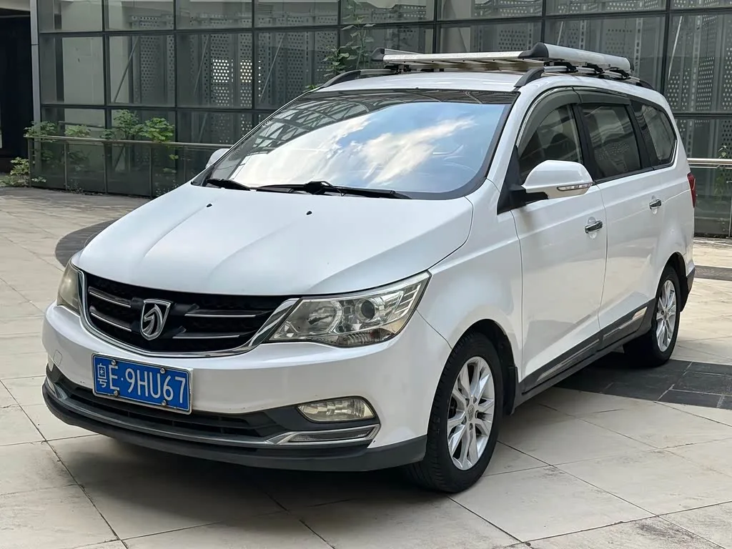 Baojun 730 2017 из Китая — купить под ключ