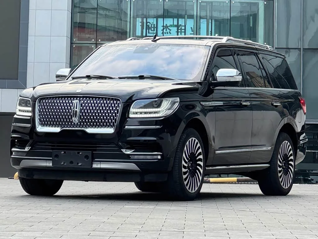 Lincoln Navigator 2019 из Китая — купить под ключ