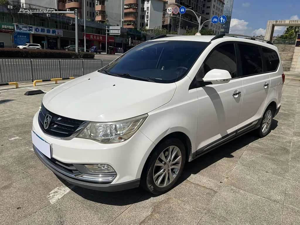 Baojun 730 2016 из Китая — купить под ключ