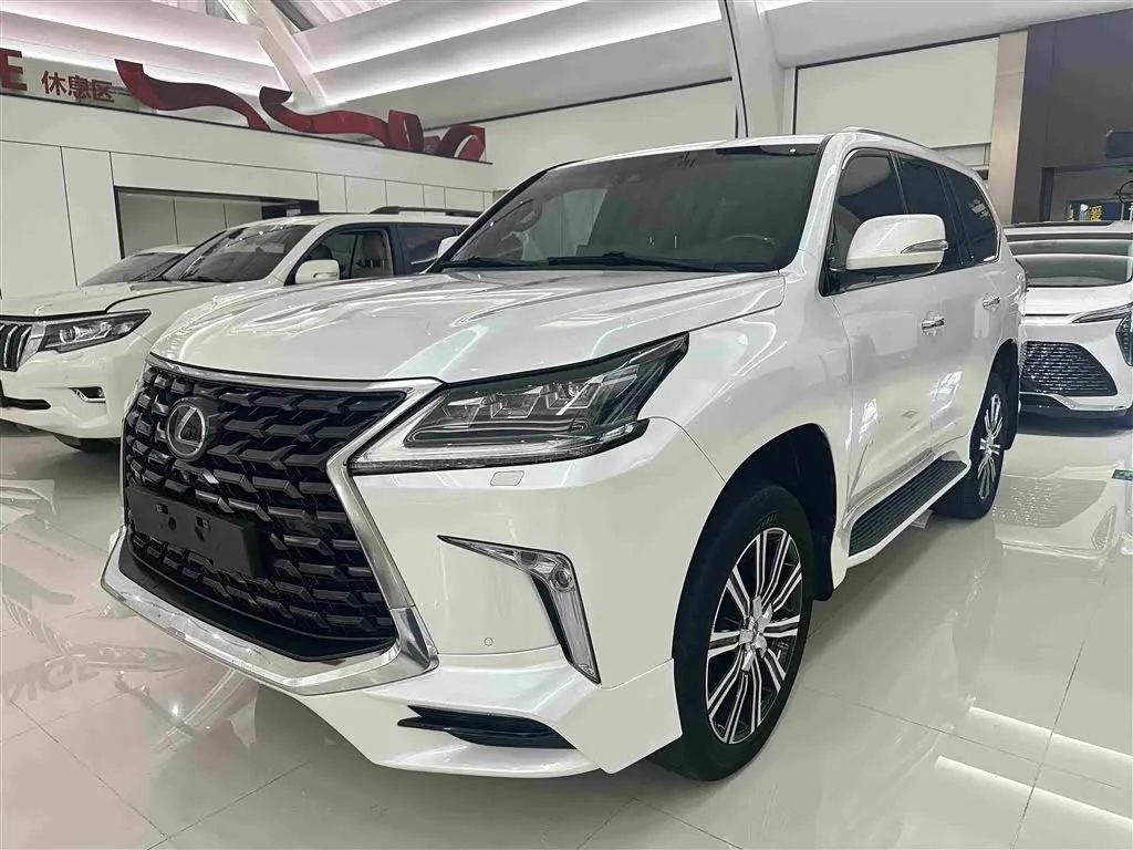 Lexus LX 2018 из Китая — купить под ключ