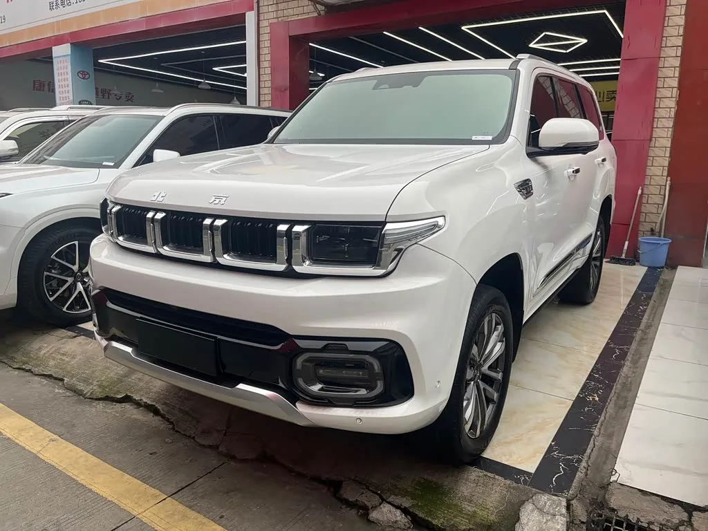 BAIC Beijing BJ60 2023 из Китая — купить под ключ