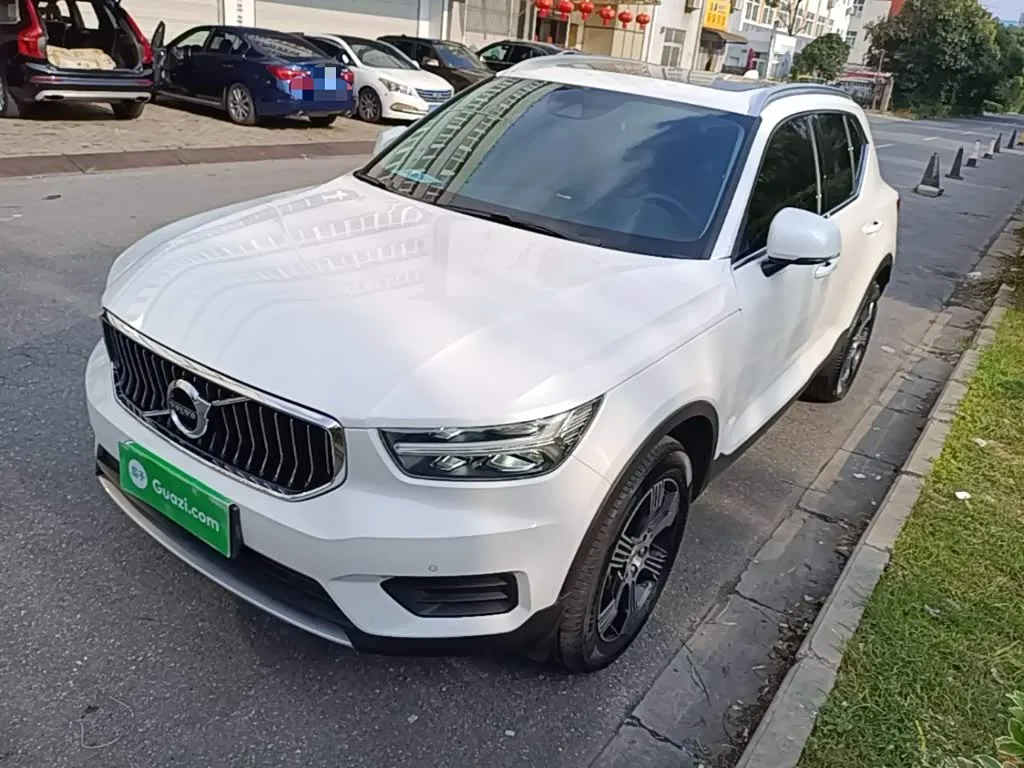 Volvo XC40 2020 из Китая — купить под ключ