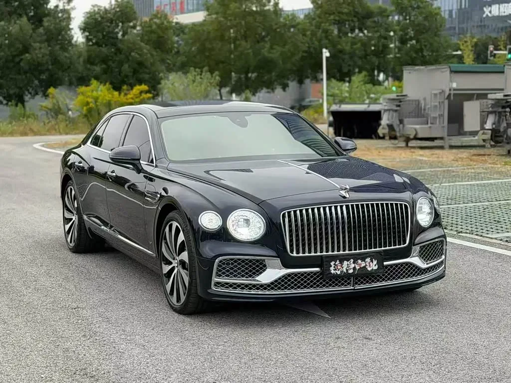 Bentley Flying Spur 2021 из Китая — купить под ключ