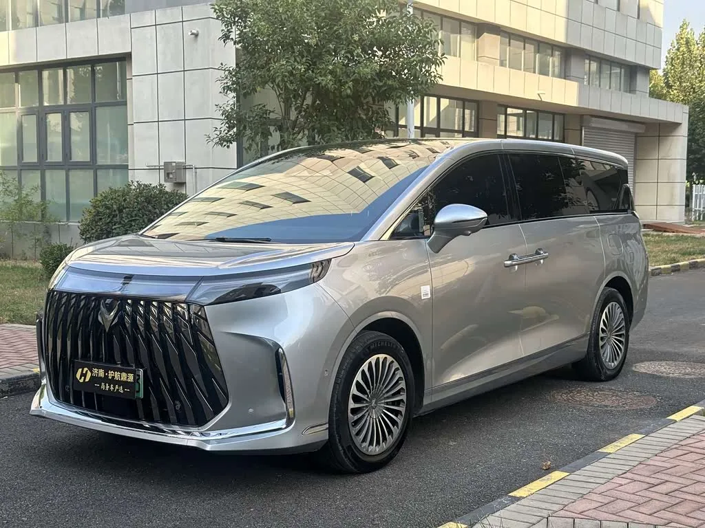BAIC Arcfox Wendao V9 2026 из Китая — купить под ключ