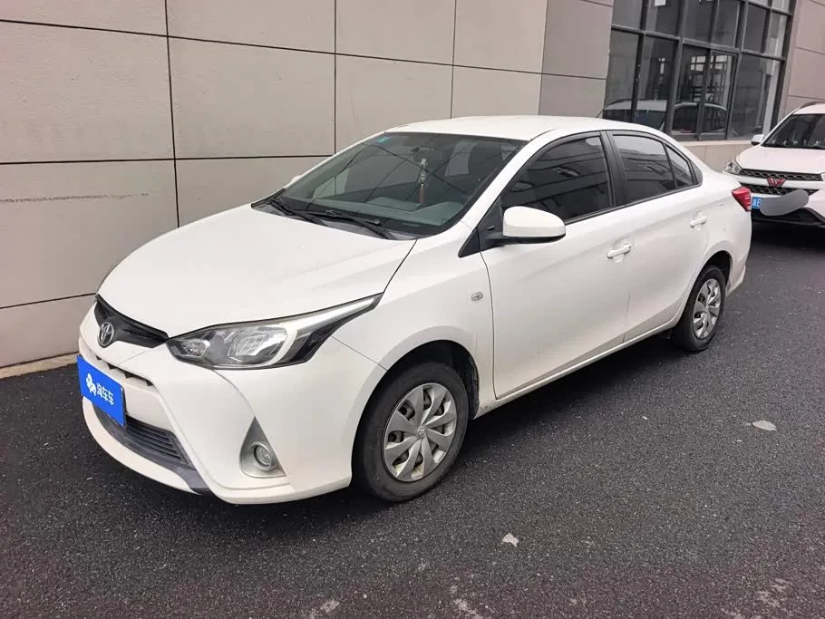 Toyota Yaris L 2017 из Китая — купить под ключ