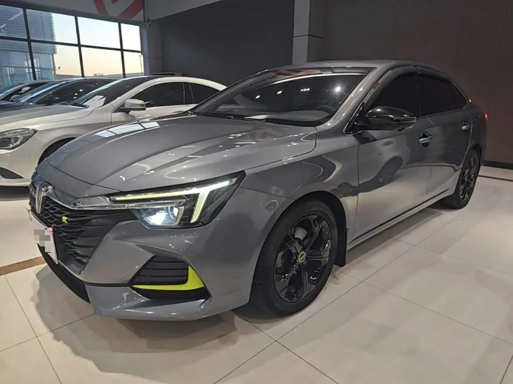 Roewe i6 Max 2022 из Китая — купить под ключ