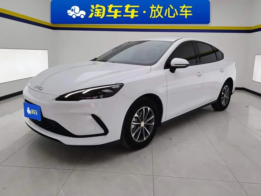 BYD Seal 05 DM-i Hybrid 2025 из Китая — купить под ключ