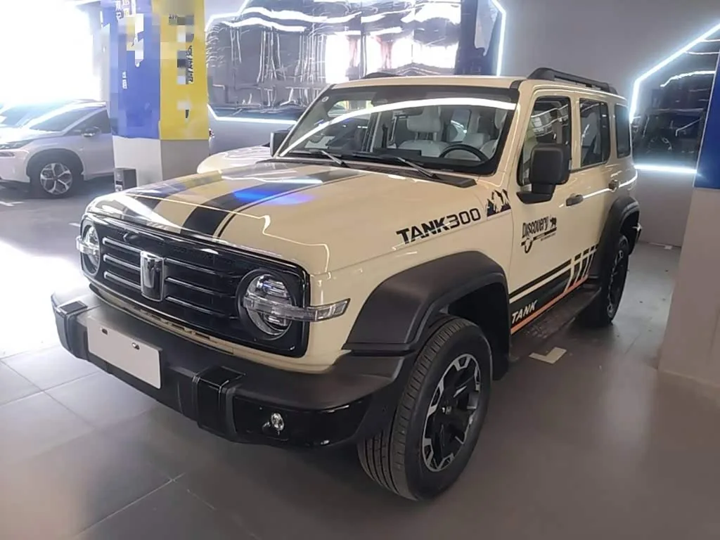 Tank 300 Hybrid 2025 из Китая — купить под ключ