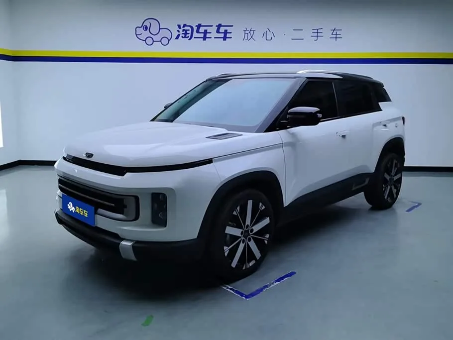 Geely Icon 2023 из Китая — купить под ключ