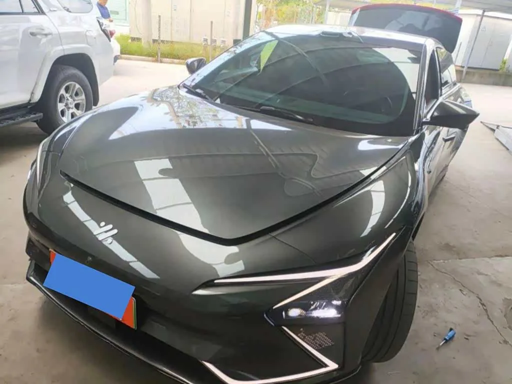IM motors L7 2022 из Китая — купить под ключ