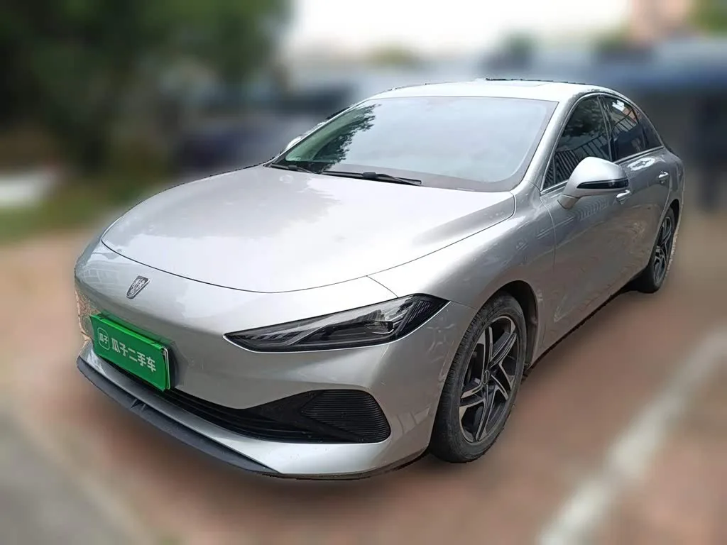 Roewe D7 2025 из Китая — купить под ключ