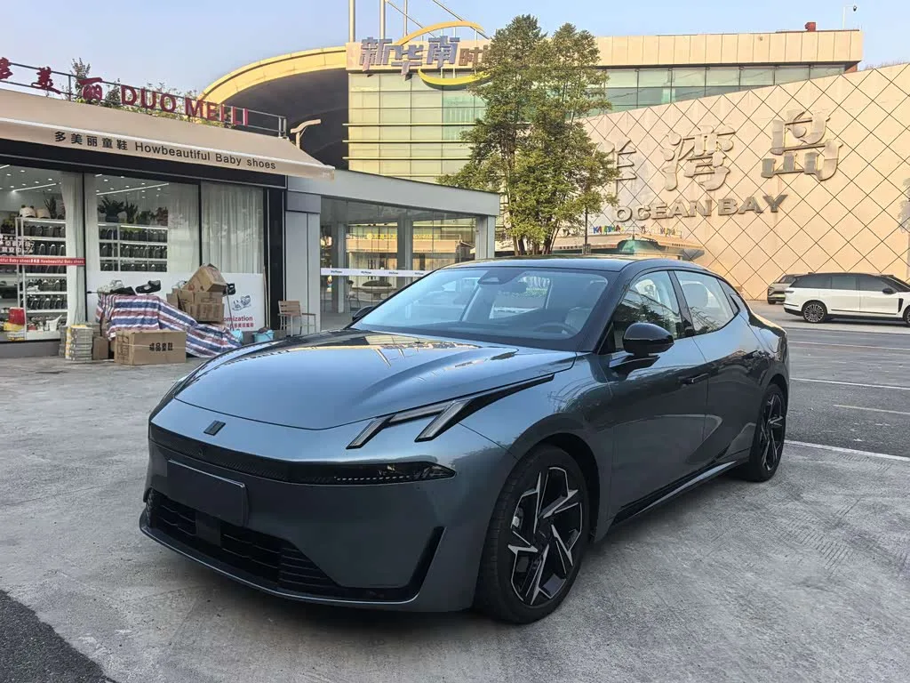 Lynk & Co 07 EM-P Hybrid 2024 из Китая — купить под ключ