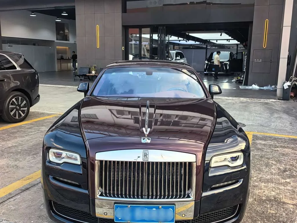 Rolls-Royce Ghost 2019 из Китая — купить под ключ