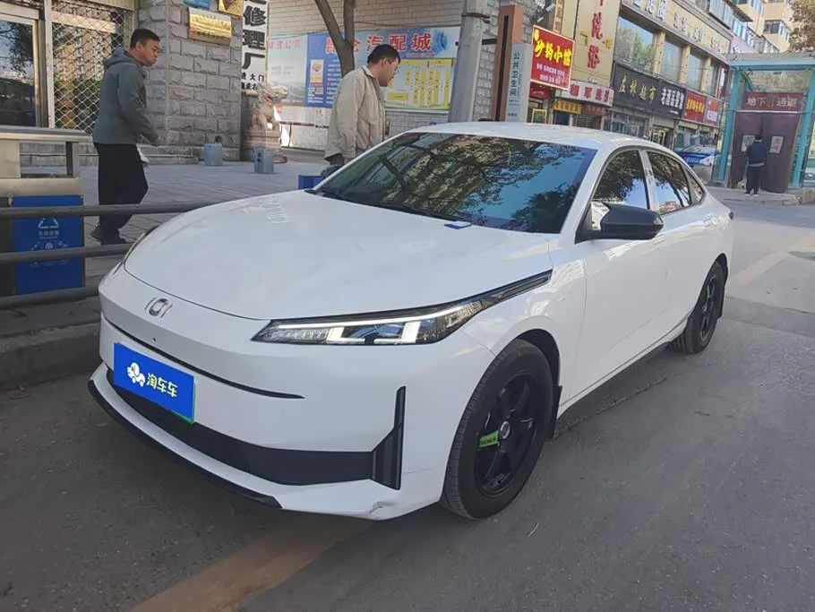 Changan Qiyuan (Nevo) A05 2024 из Китая — купить под ключ