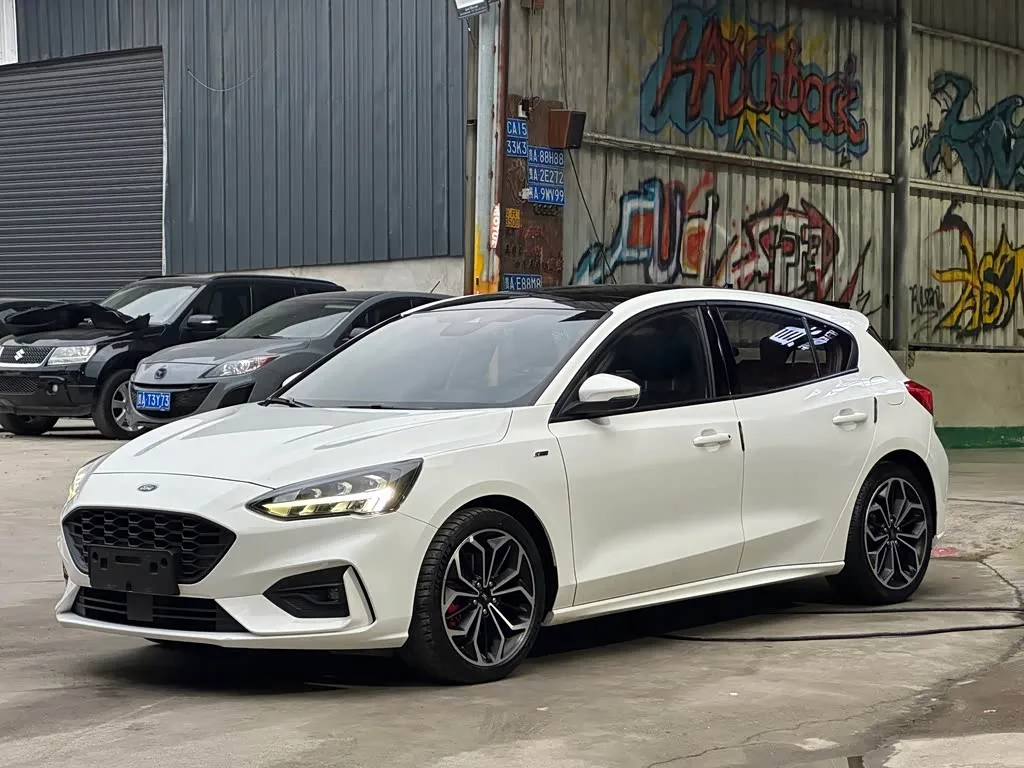 Ford Focus 2021 из Китая — купить под ключ