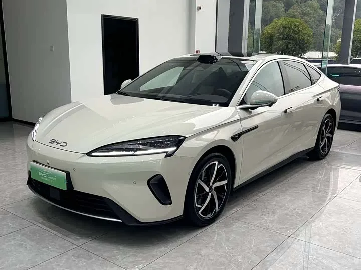 BYD Seal 07 DM-i Hybrid 2026 из Китая — купить под ключ