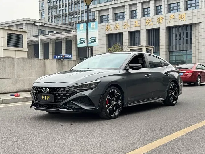 Hyundai Lafesta 2023 из Китая — купить под ключ