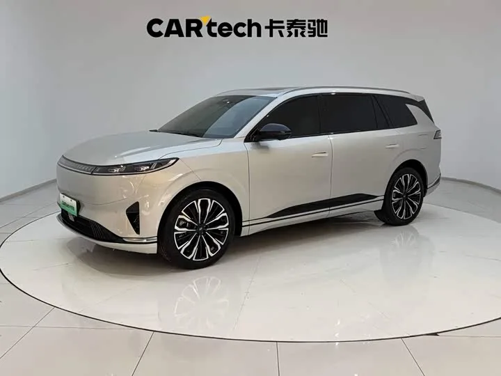 Dongfeng Yipai eπ 008 2026 из Китая — купить под ключ