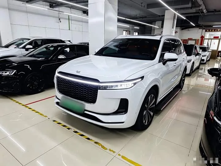 LiXiang One 2022 из Китая — купить под ключ