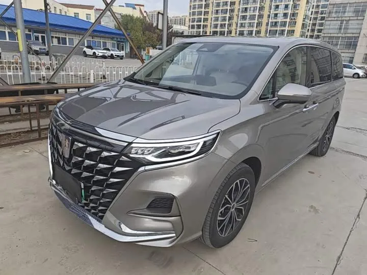 Roewe iMax 8 EV 2025 из Китая — купить под ключ