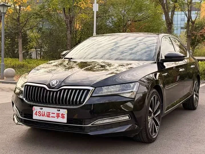 Skoda Superb 2022 из Китая — купить под ключ