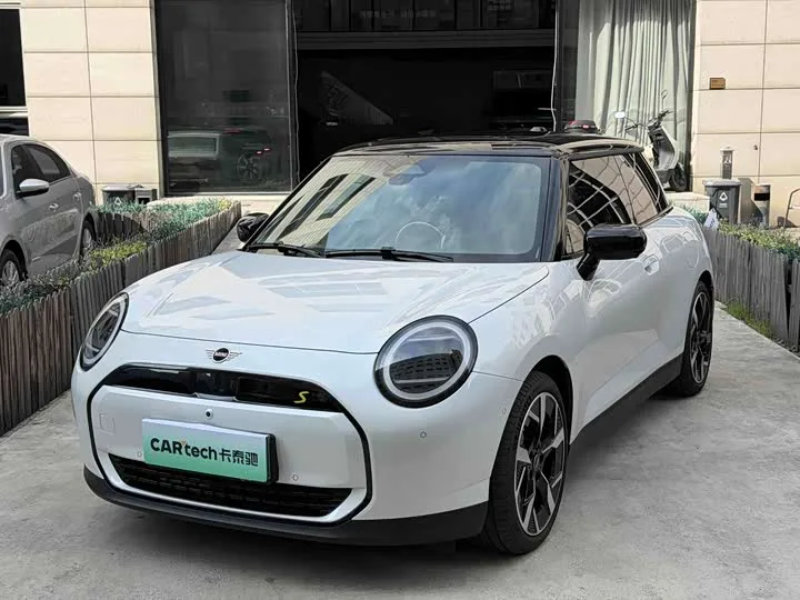 Mini Cooper 2025 из Китая — купить под ключ