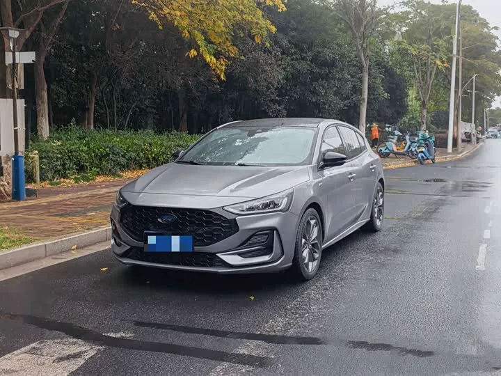 Ford Focus 2023 из Китая — купить под ключ