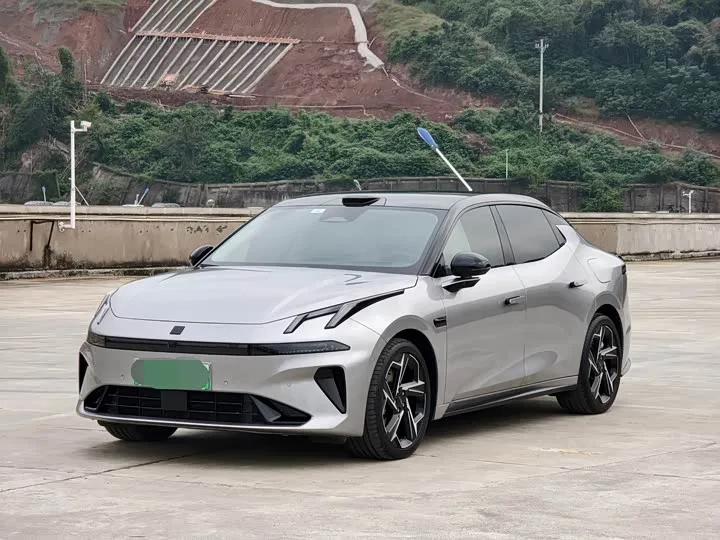 Lynk & Co 07 EM-P Hybrid 2026 из Китая — купить под ключ