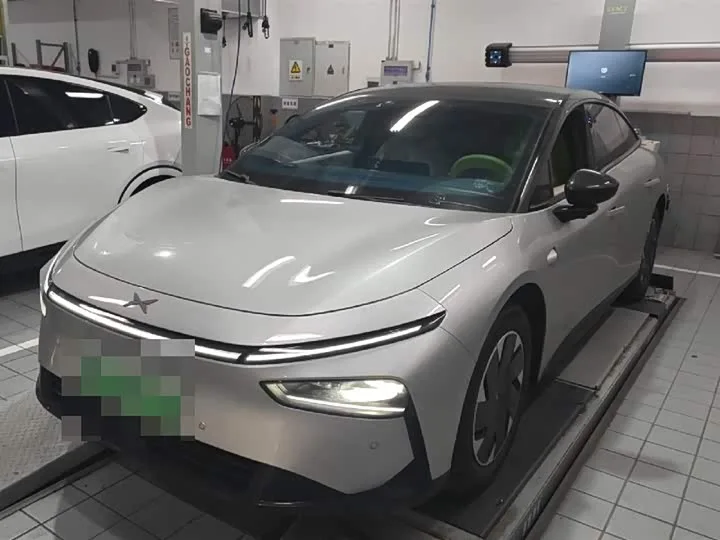 XPeng F57 2025 из Китая — купить под ключ