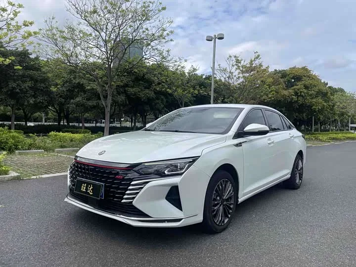 Dongfeng Aeolus Yixuan Max 2023 из Китая — купить под ключ