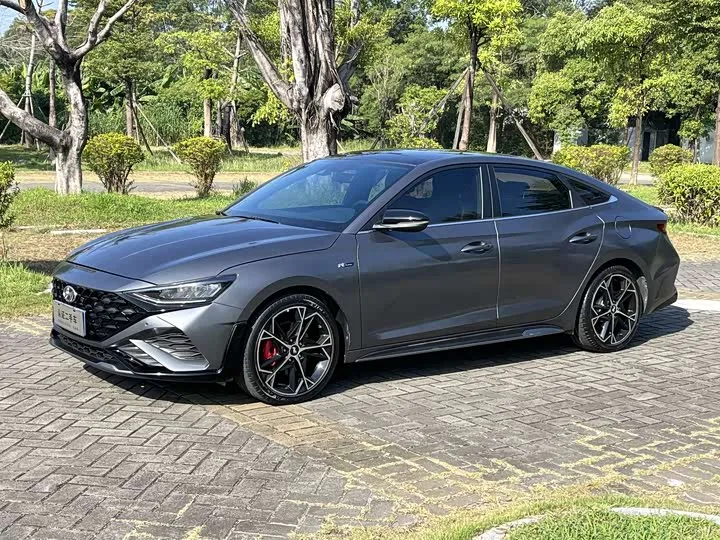 Hyundai Lafesta 2023 из Китая — купить под ключ