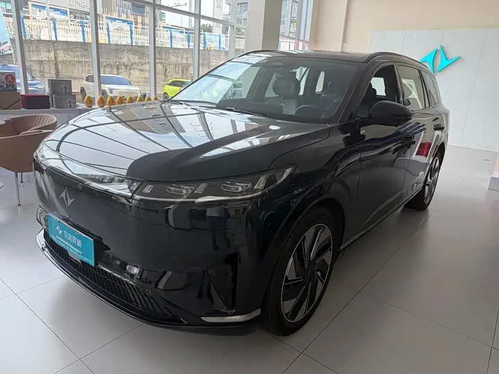 Dongfeng Yipai eπ 008 2025 из Китая — купить под ключ